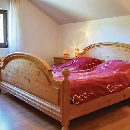 Cozy Home In Sellerich With Kitchen Dış mekan fotoğraf